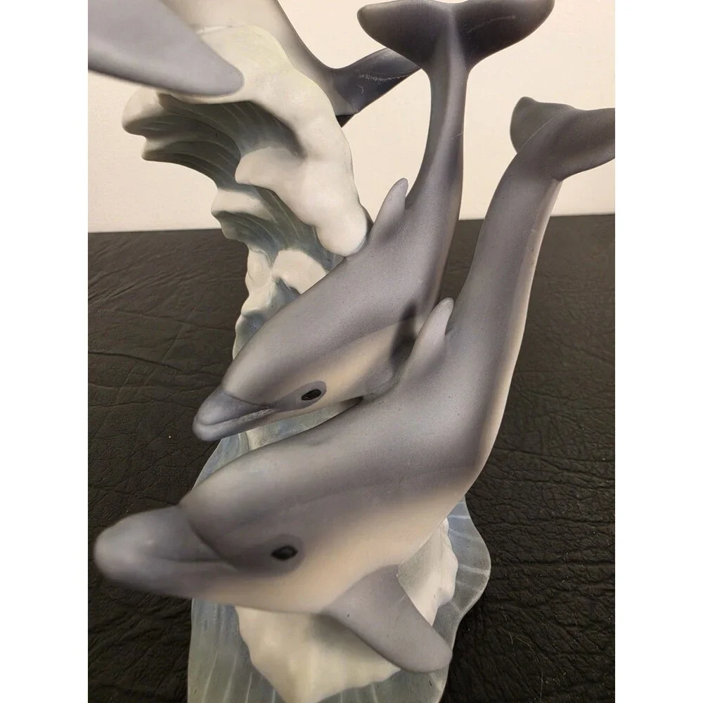 Homco Endangered Species collection. Dolphins. Masterpiece Porcelain. 1994